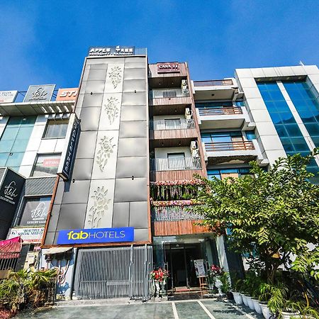 Fabhotel Prime Apple Tree Residency Ню Делхи Екстериор снимка