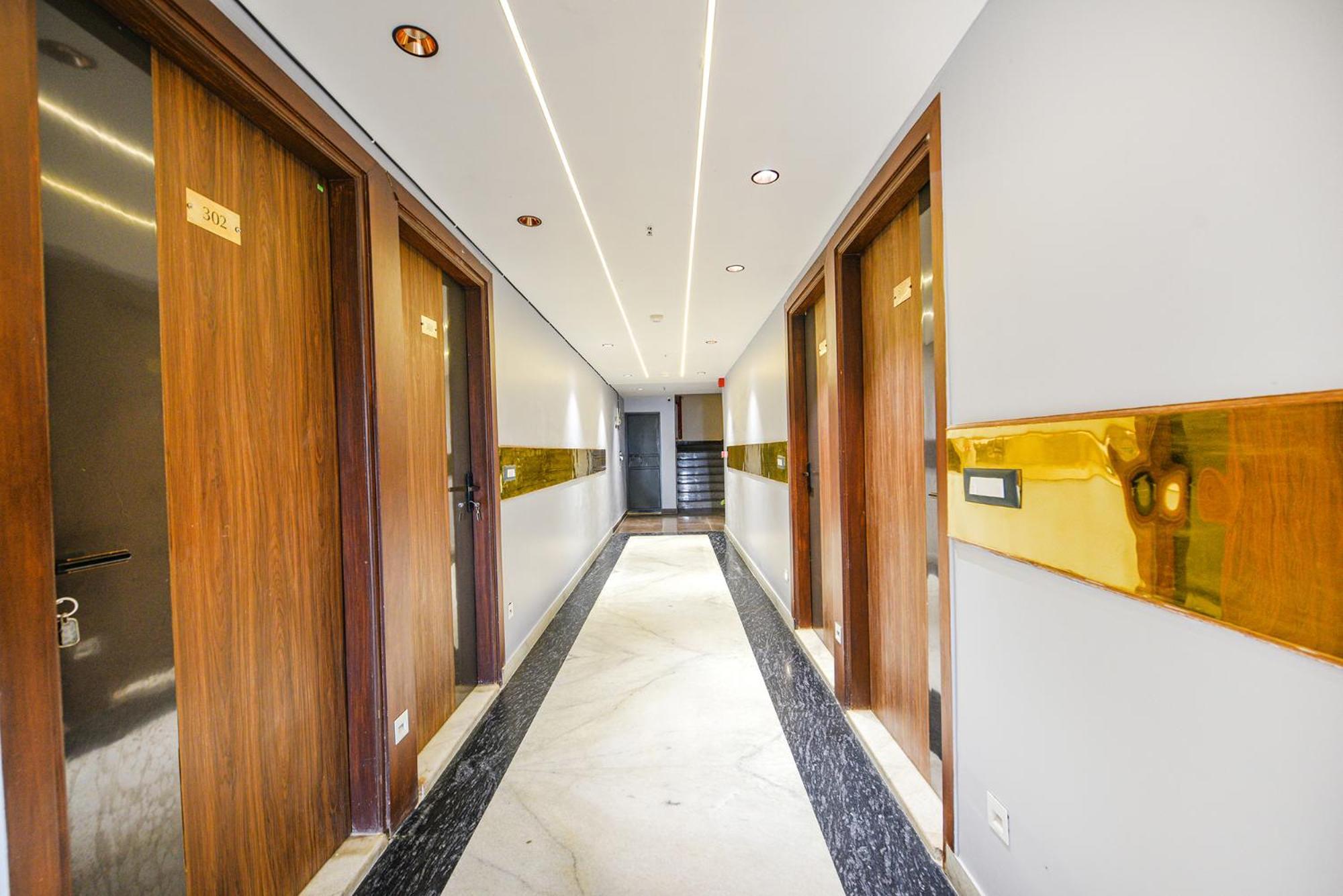 Fabhotel Prime Apple Tree Residency Ню Делхи Екстериор снимка