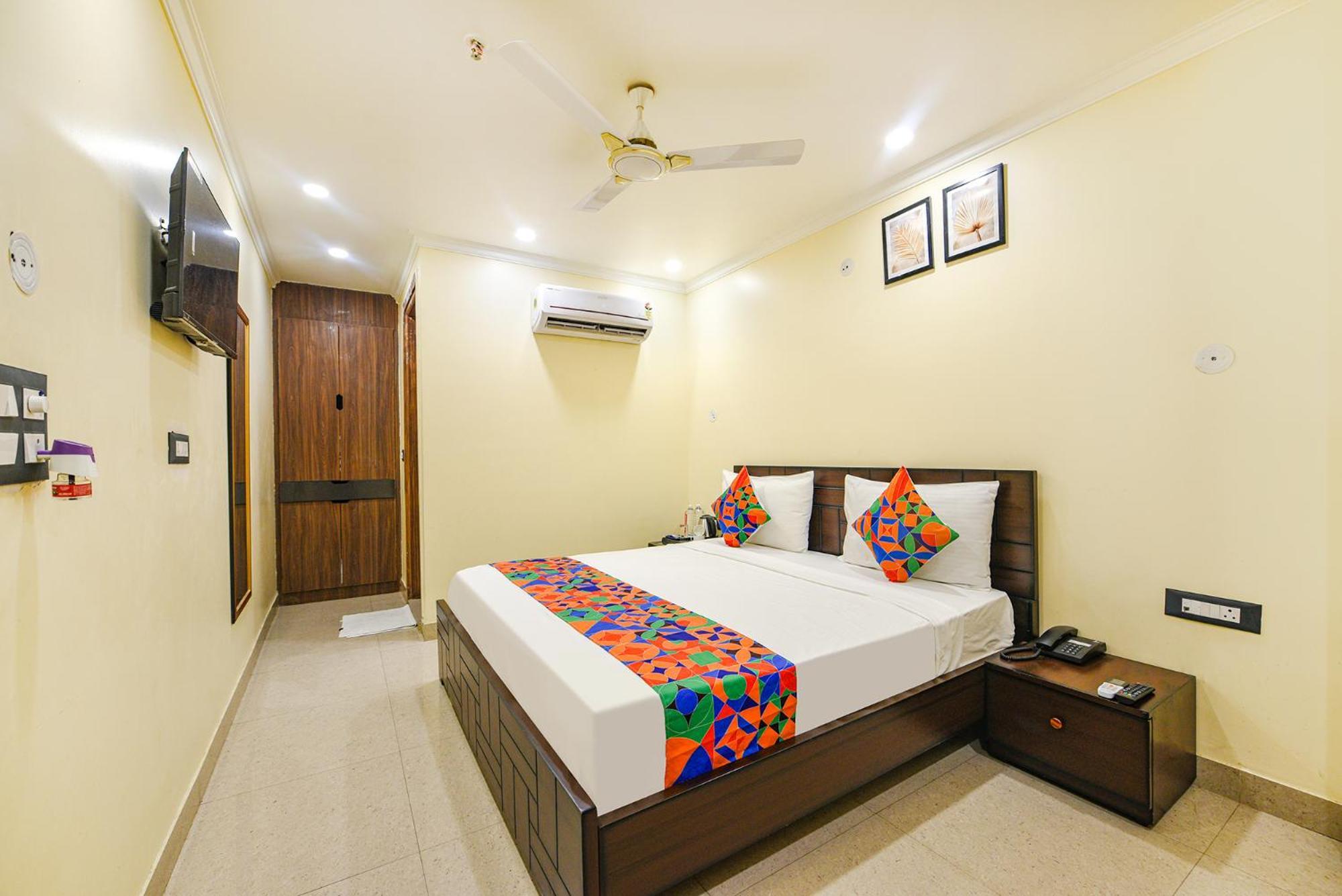 Fabhotel Prime Apple Tree Residency Ню Делхи Екстериор снимка
