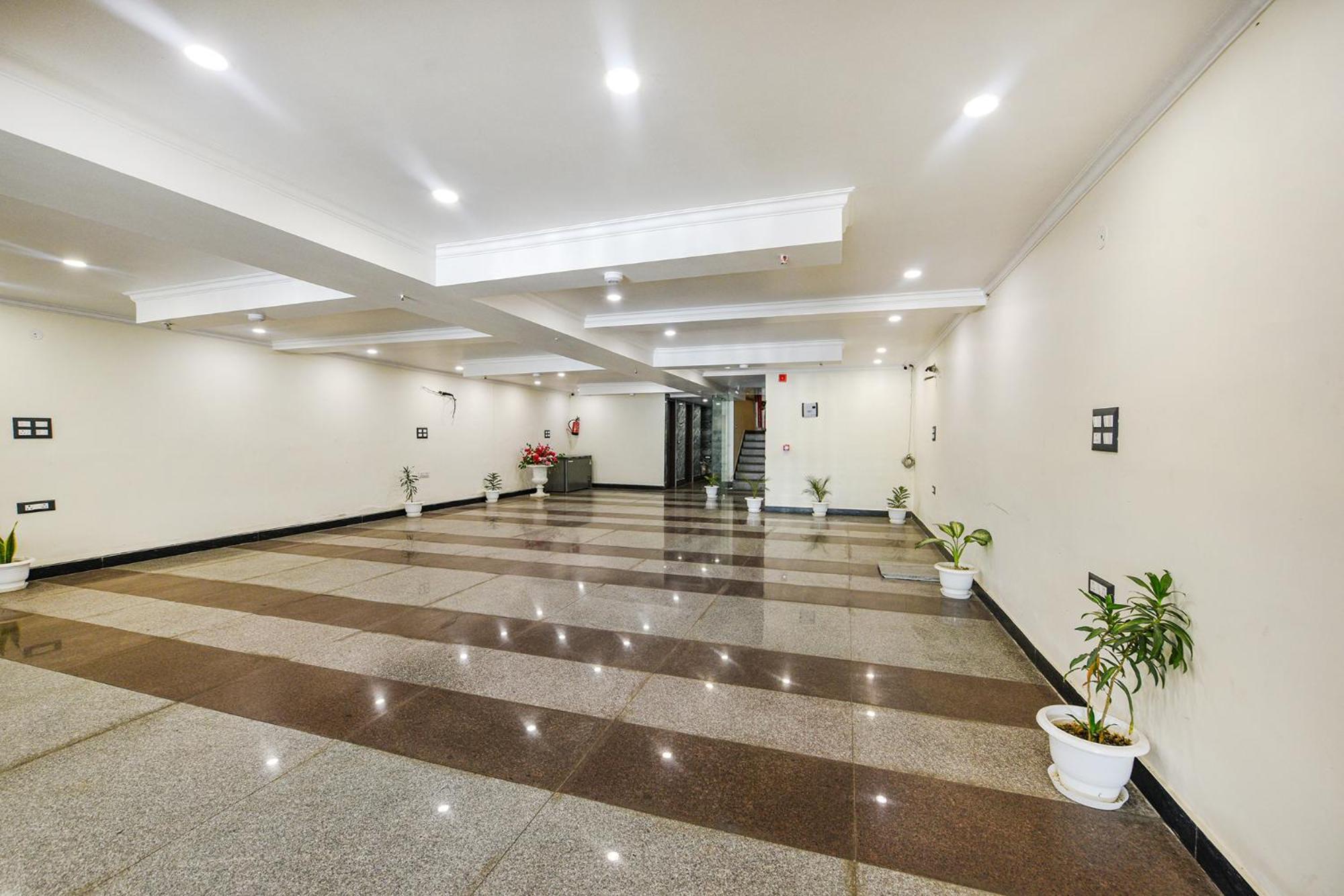 Fabhotel Prime Apple Tree Residency Ню Делхи Екстериор снимка