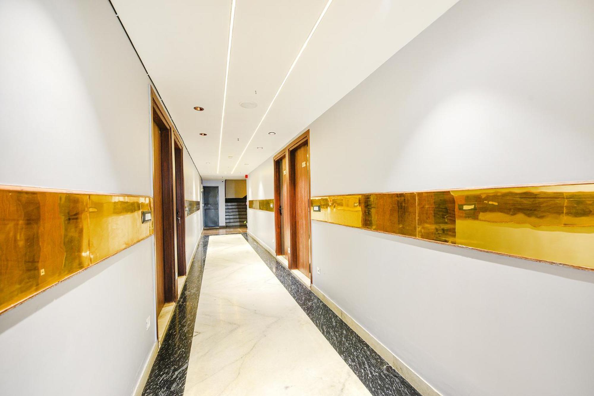 Fabhotel Prime Apple Tree Residency Ню Делхи Екстериор снимка