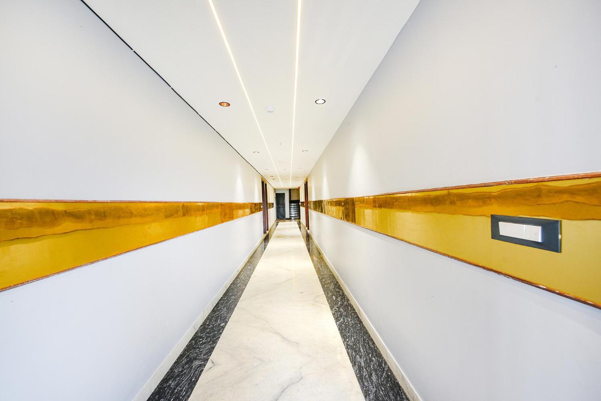 Fabhotel Prime Apple Tree Residency Ню Делхи Екстериор снимка